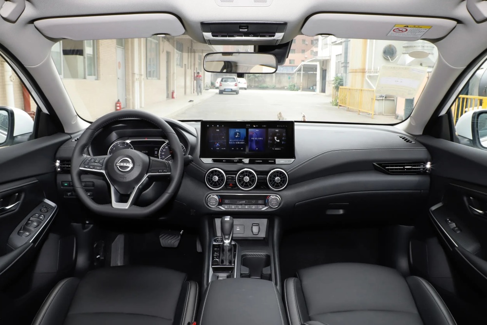 日产轩逸"大放价":轩逸悦享版9.98万起,经典舒适版6.98万起