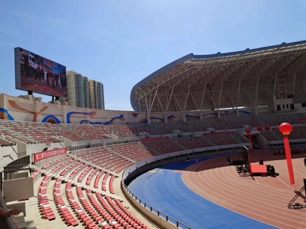 华丽回归兰州七里河体育场拆除重建工程竣工