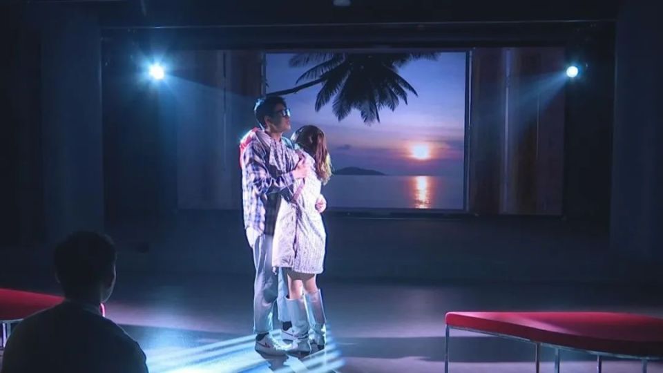 环境式互动喜剧《爱情傻瓜》在河北省艺术中心造艺空间上演_腾讯新闻