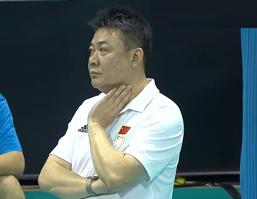 蔡斌接受央视采访!总结球队表现,指出最大不足,与技术无关_腾讯新闻