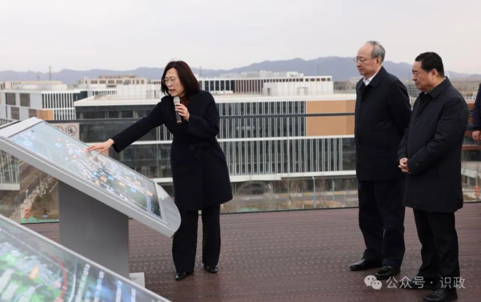 辽宁省党政代表团来京考察尹力郝鹏共商合作发展