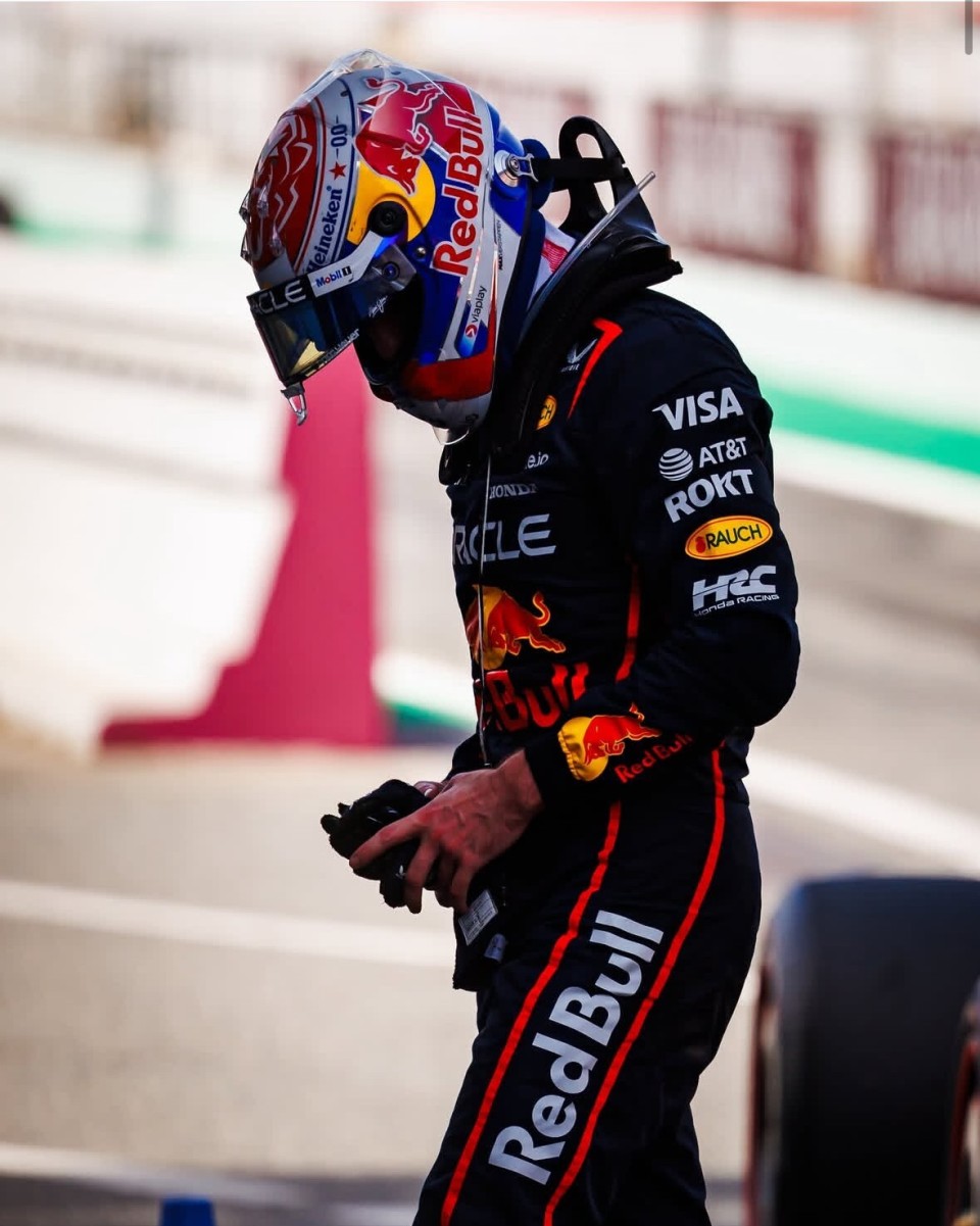 维斯塔潘:我的动作是不正确且不该发生的,赛场情绪难免失控