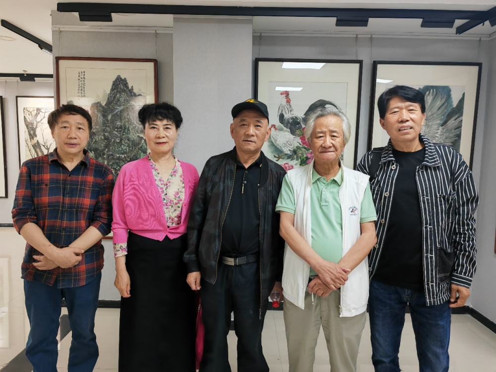 参加本次展览的画家有:蔡嘉励,赵仰柴,宗玉魁,王天禄,马晓辉,李延