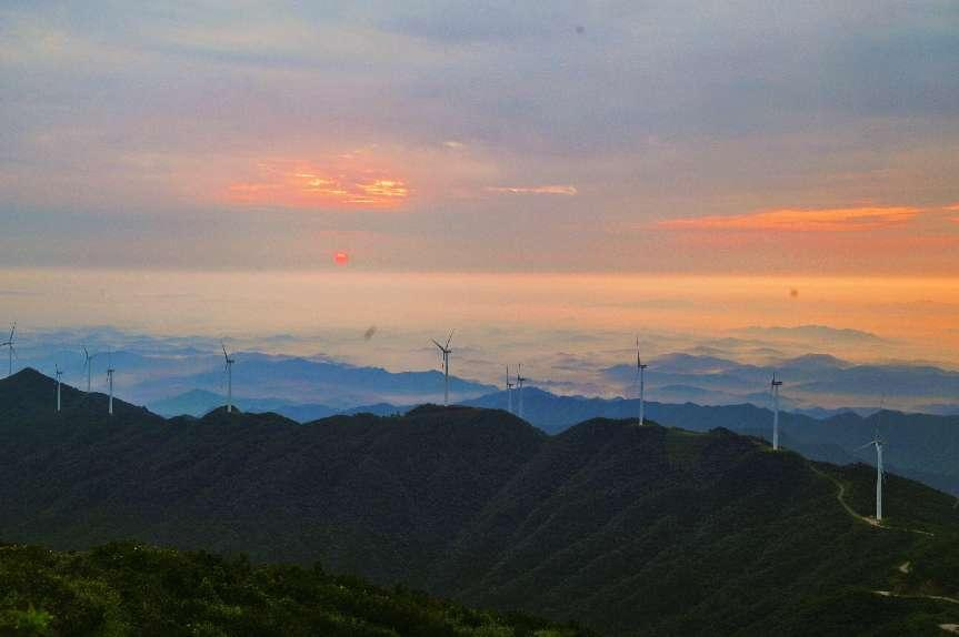 新邵龙山雾凇位置图片