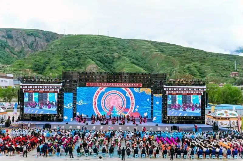 炉霍望果节民俗文化"大派对"精彩"报到"!