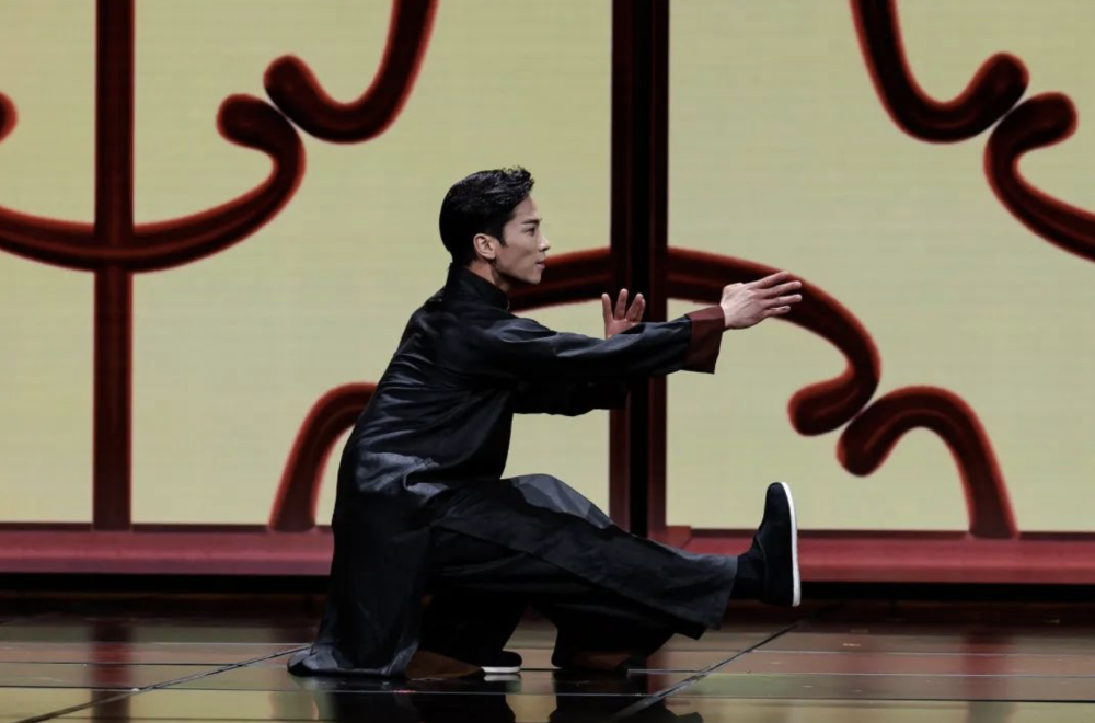 《咏春》登陆央视春晚反响强烈 主流媒体推出系列评论_腾讯新闻