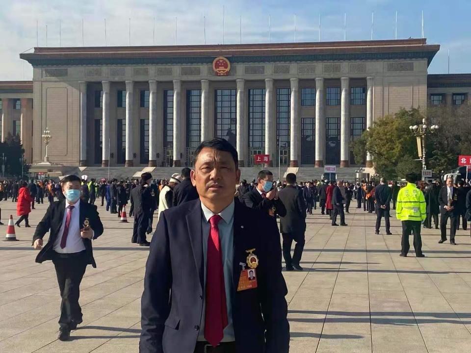 东西湖区环卫工罗善善荣获全国“十佳环卫人”，环卫工匠6年为国家节省300余万元