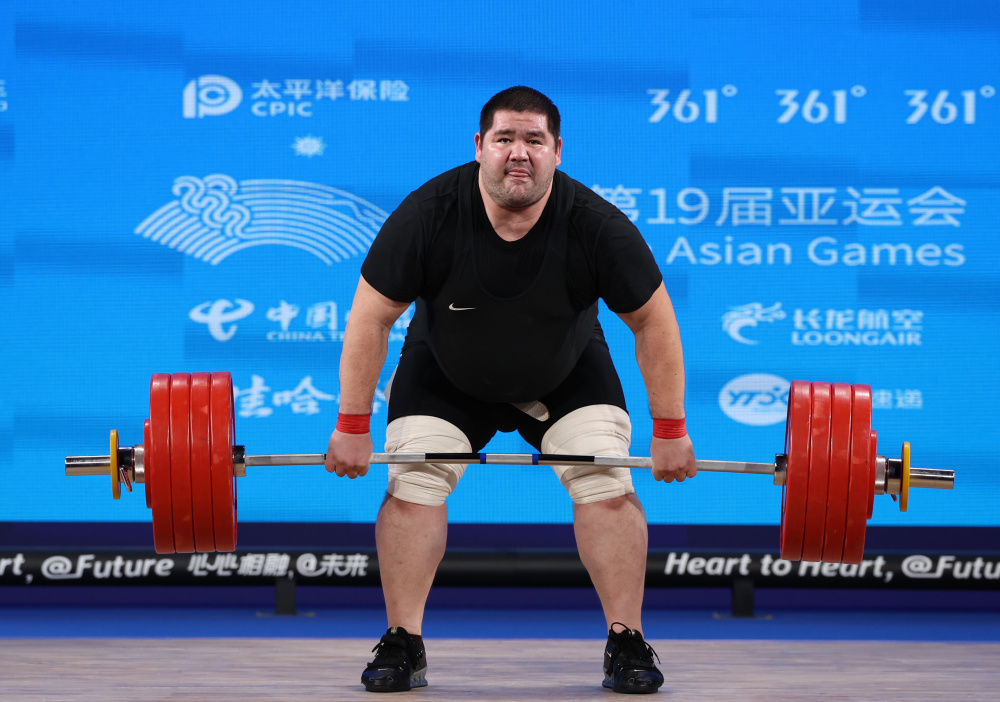 举重——男子109公斤以上级赛况