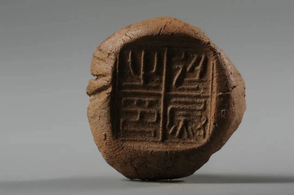 千年前的"锁屏密码",是黄土塑就的美学史诗