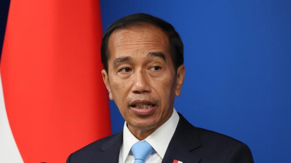 印尼总统佐科将不出席民主斗争党党庆裂痕越发明显