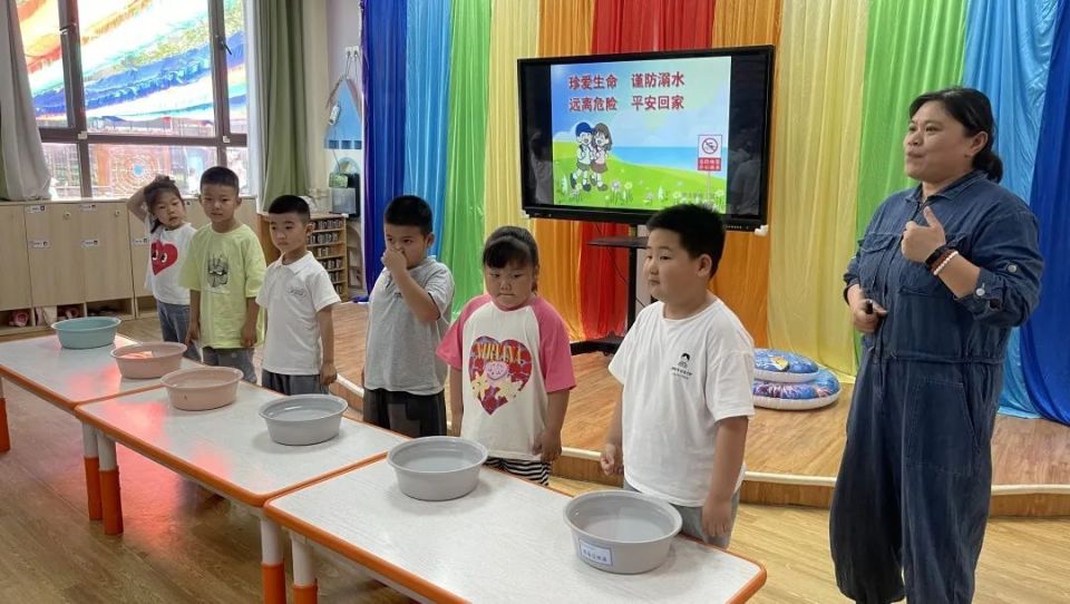 游泳进校园 | 滕州奥体游泳馆防溺水宣传活动走进幼儿园