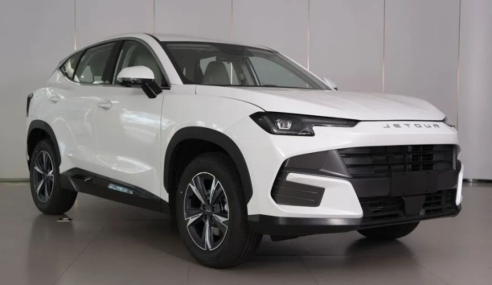 工信部燃油新车抢先看:北京212复兴,猛龙有了燃油版