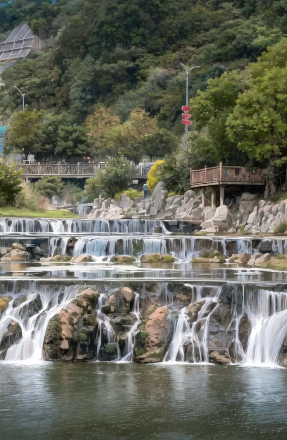 松溪河湿地公园盘龙山森林公园乌当的生态公园河流,小桥,林间小道.