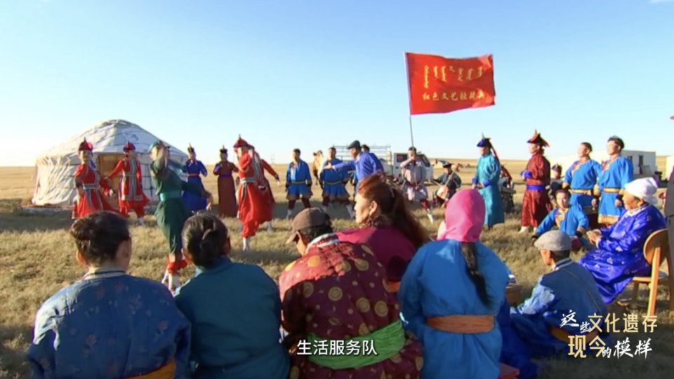 哟嗬嗬,这长盛不衰的乌兰牧骑