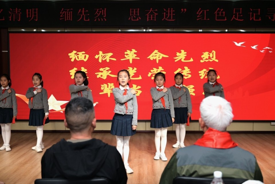惠济区艺术小学开展清明节红色足迹寻访活动_腾讯新闻