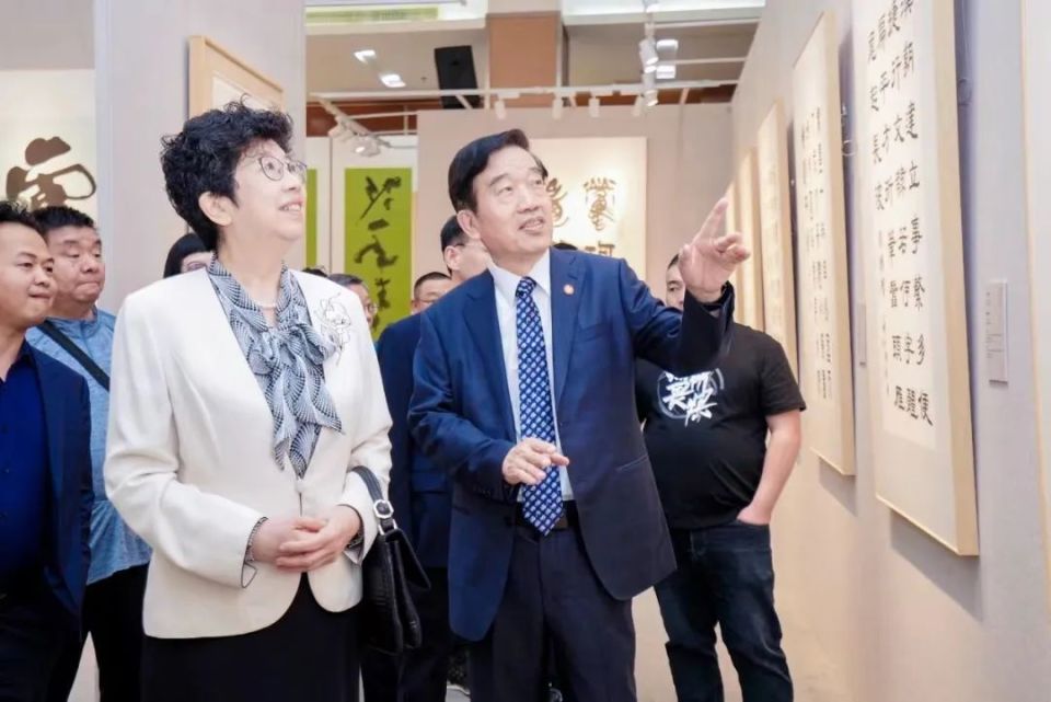 "翰墨传薪——苏士澍 星弘道 中日书法艺术交流展"在荣宝斋隆重开幕