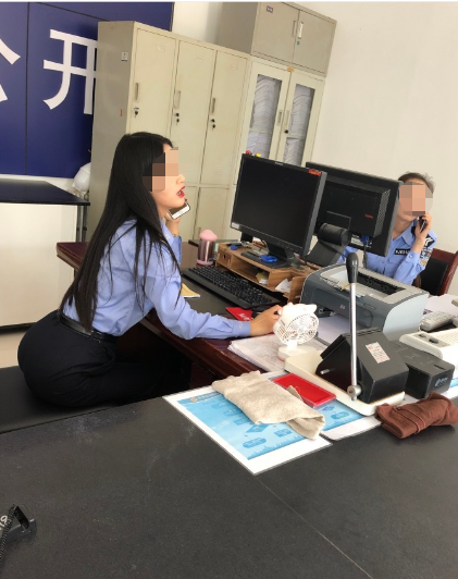 网曝窗口女交警上班时翘首弄姿接打电话？甘肃正宁交警：几年前旧图，当年派出所已处理怎么介绍学校的教学楼英语2023已更新(今日/新华网)怎么介绍学校的教学楼英语