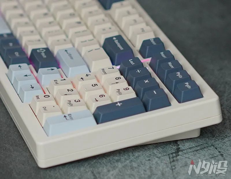 外部、内部全面提升，VGN S99开箱体验_腾讯新闻