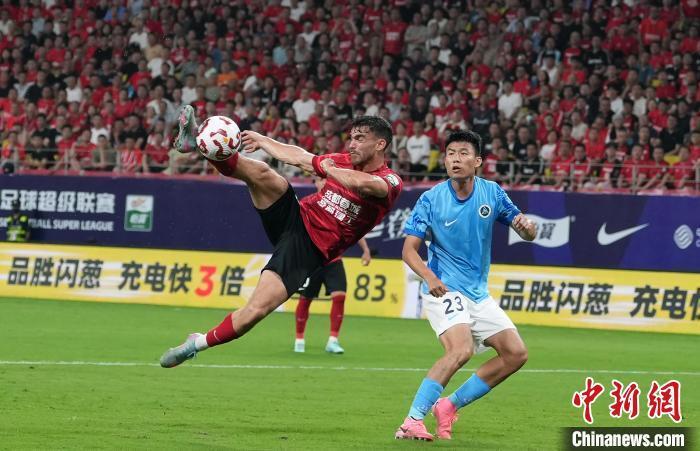 中超第15轮：国安4-0克梅州锁定半程冠军 蓉城5-0大胜新鹏城