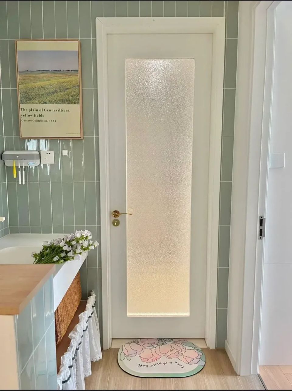 卫生间安装哪种材质的门既不影响使用寿命同时还彰显高级感满满呢?