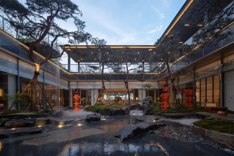 上半年成绩出炉，西安首个百亿房企诞生、保利紧随其后！_腾讯新闻