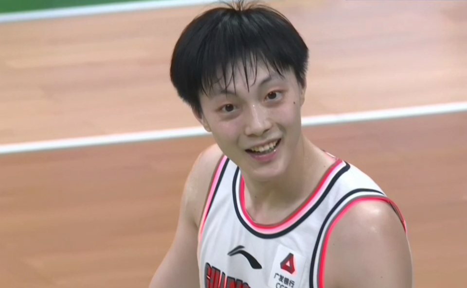 辽宁队目前兵强马壮,郭士强对球员的了解程度甚至不亚于杨鸣.