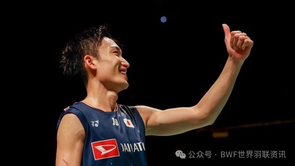 但奥运会后,桃田贤斗重振旗鼓,在2021年顺利带队闯入汤姆斯杯半决赛.