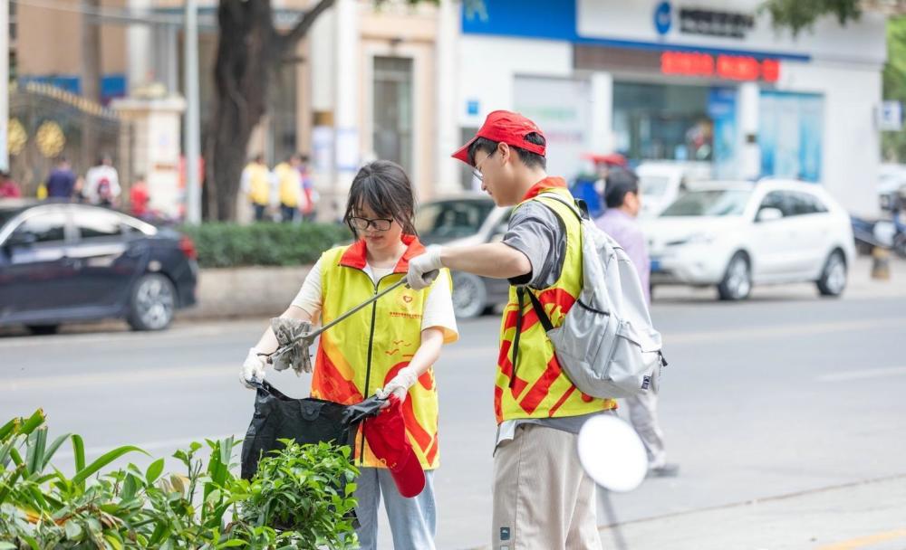 惠州学院车小真图片