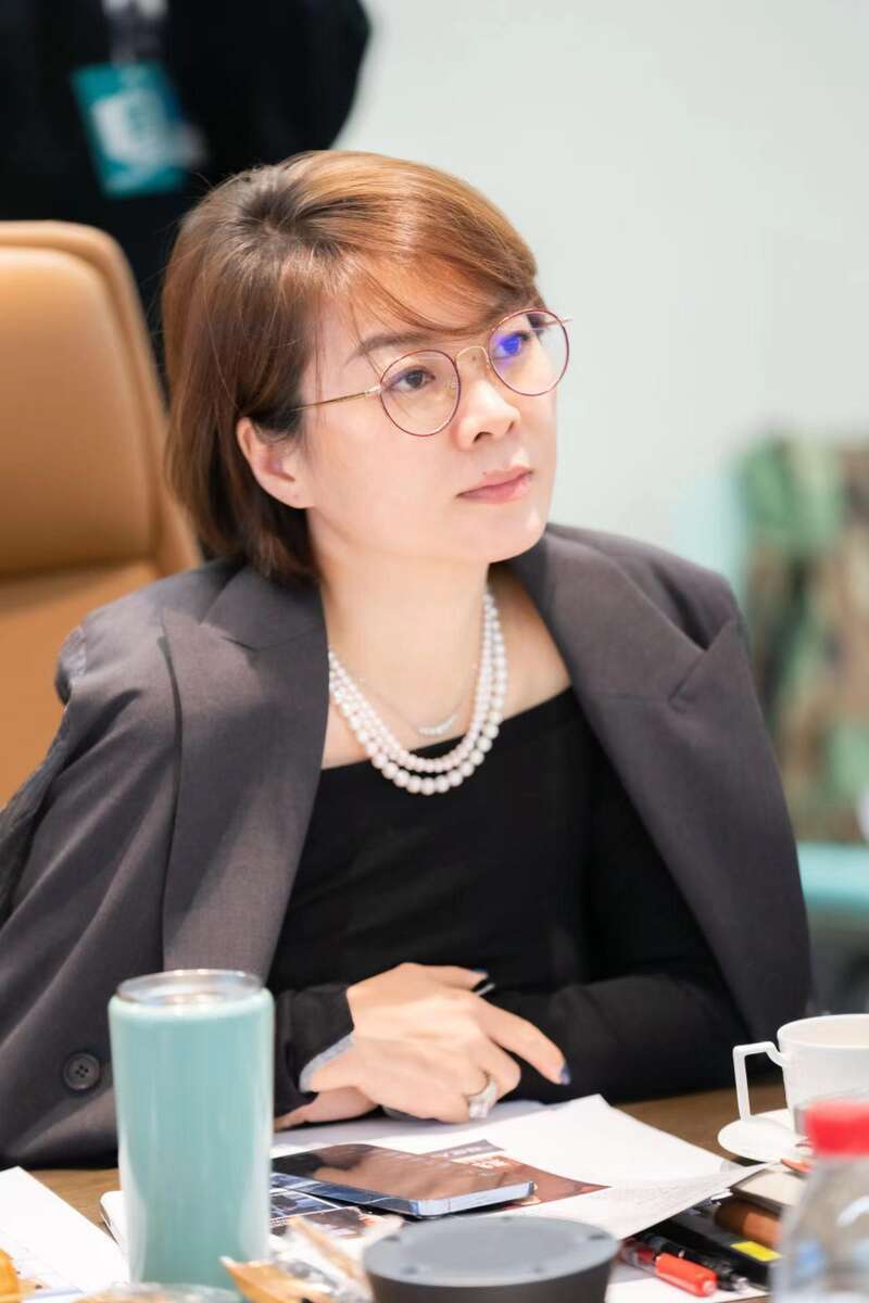 《好事成双》杨晓培:女性如何在情感废墟上重建自我?