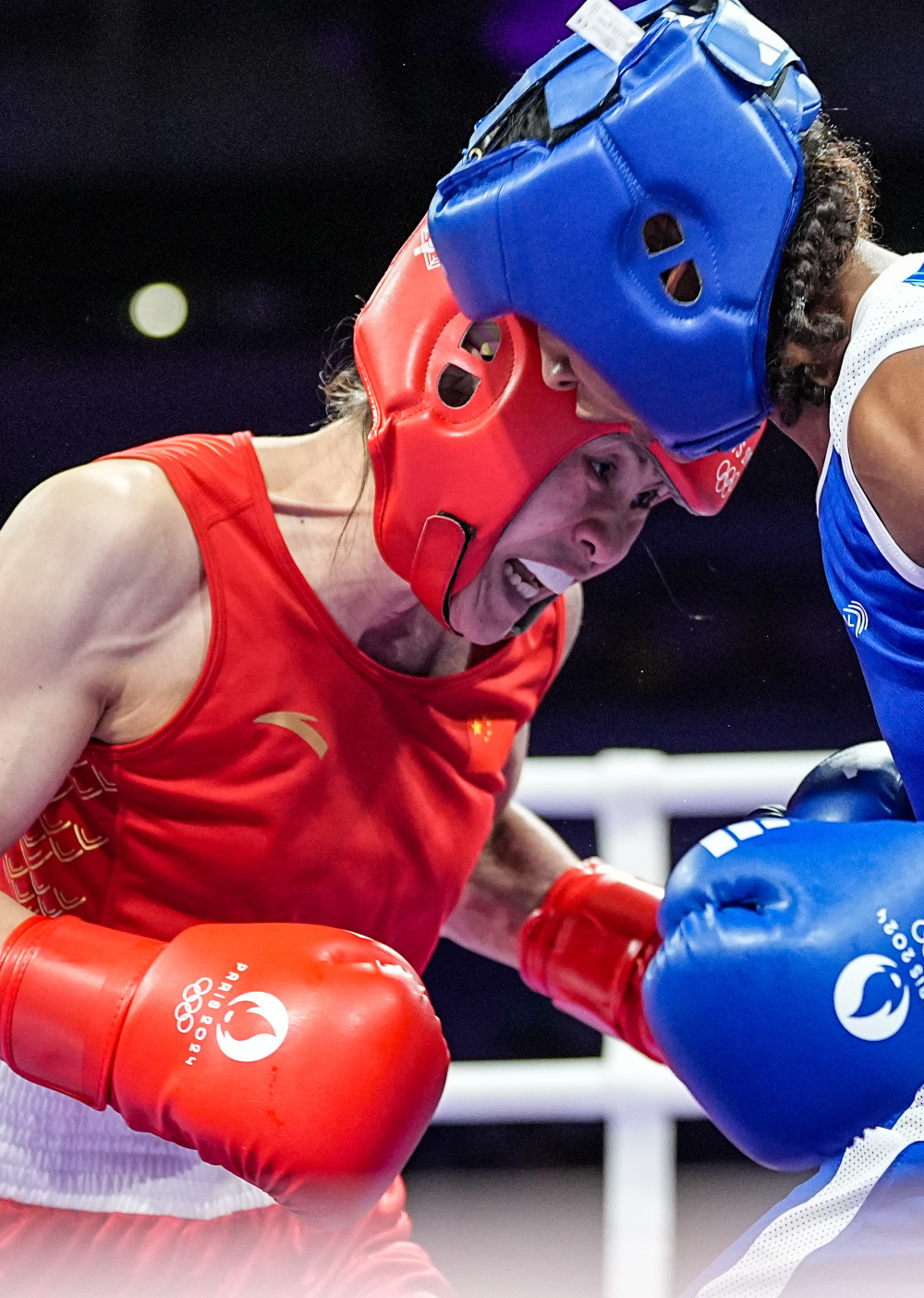 巴黎奥运会|拳击——女子57公斤级16强赛:中国选手许紫春晋级