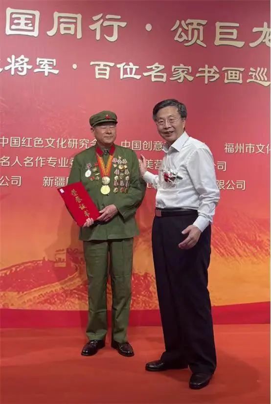 "双百展"隆重开幕