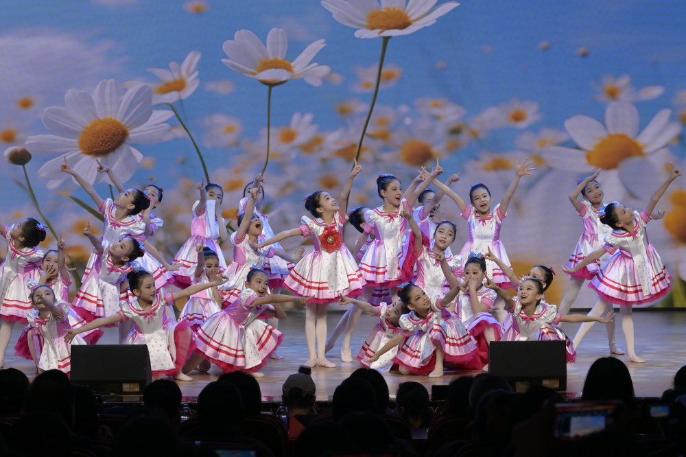 "欢迎来到舞蹈课堂",海淀区举办2024年首场未来名师研讨会_腾讯新闻