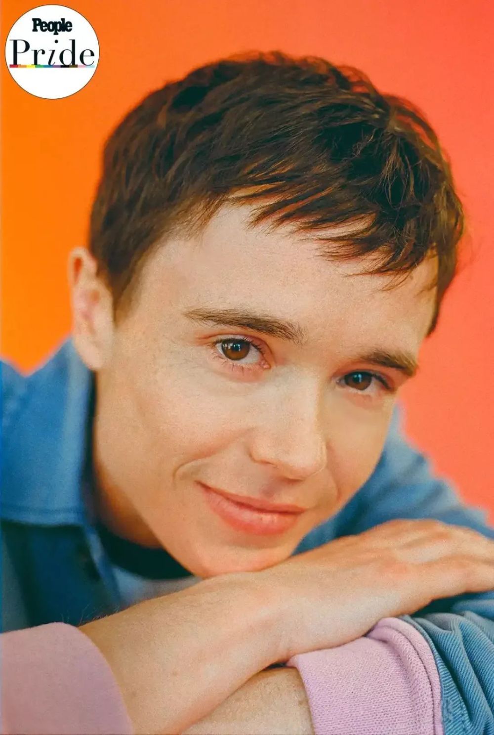 《水果硬糖》主演艾利奥特·佩吉杂志封面,经历身份转换更加自信_腾讯