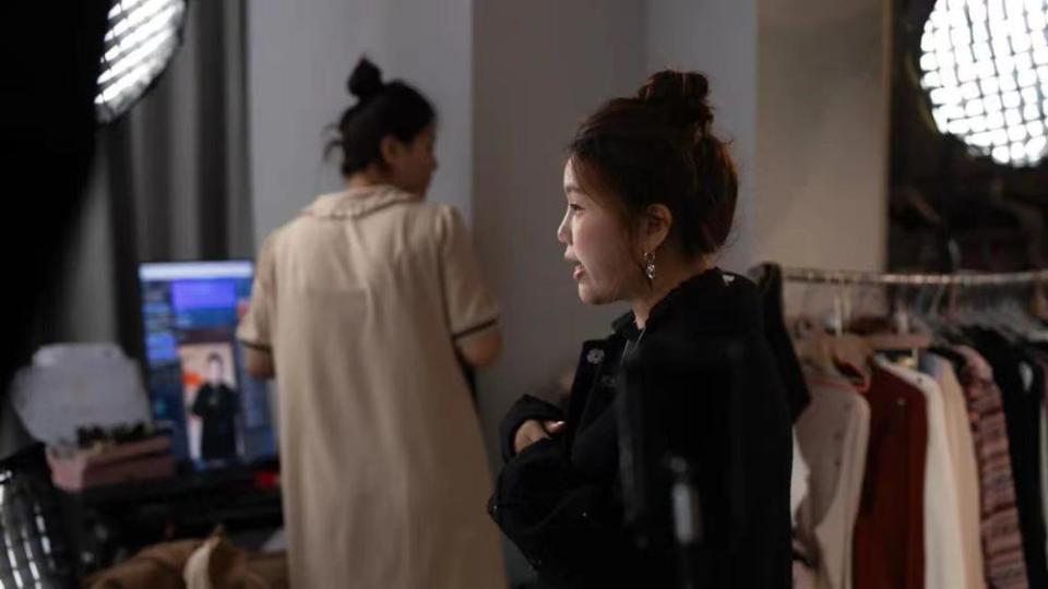 大码女装主播:"胖"并快乐着