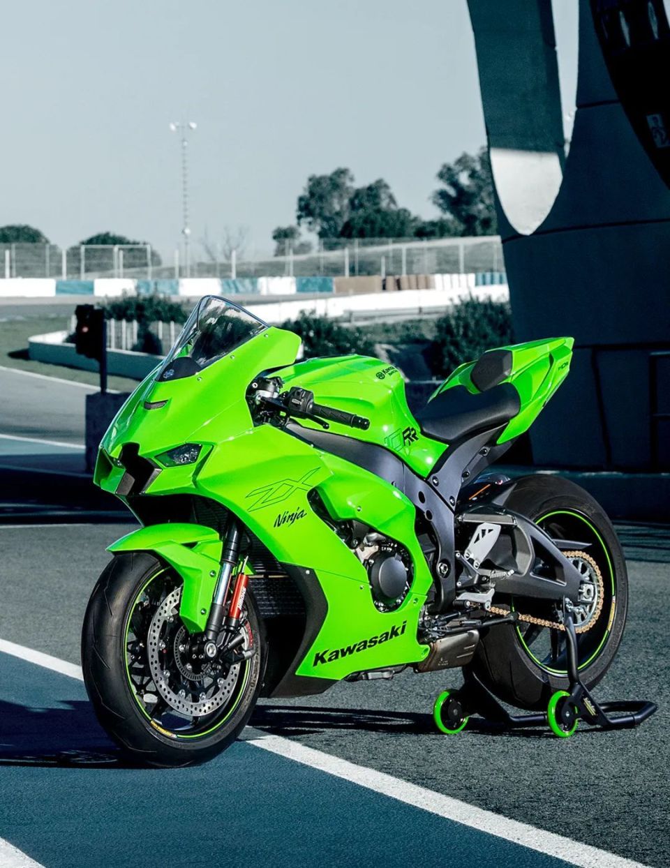 王者出击,川崎ninja zx-10rr来了!