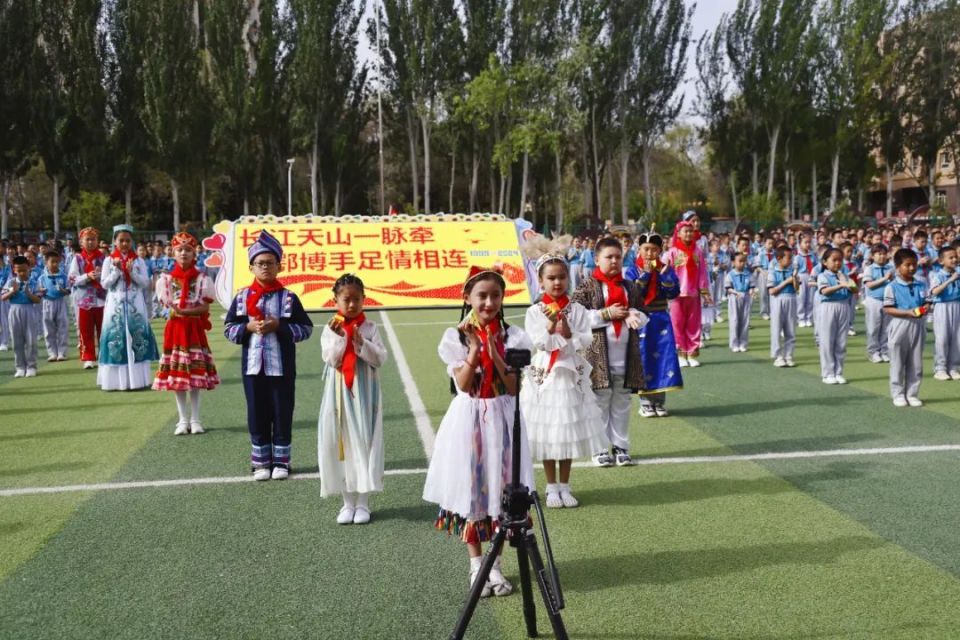一颗8000里外的种子 在博乐生根发芽