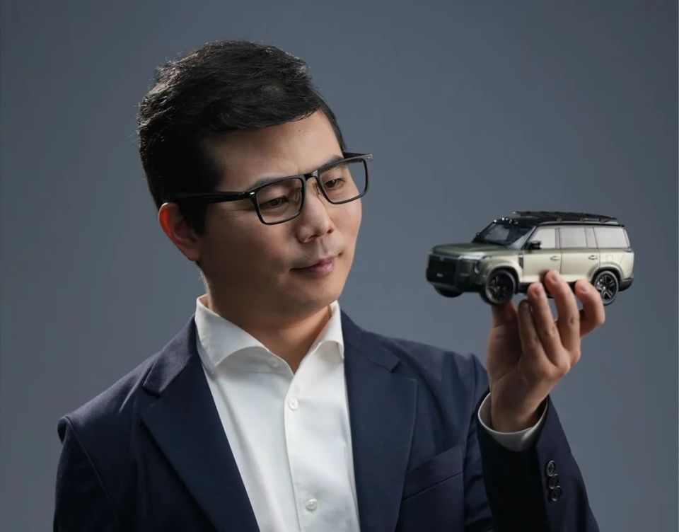 极石昌敬:热忱入局,冷静掌舵