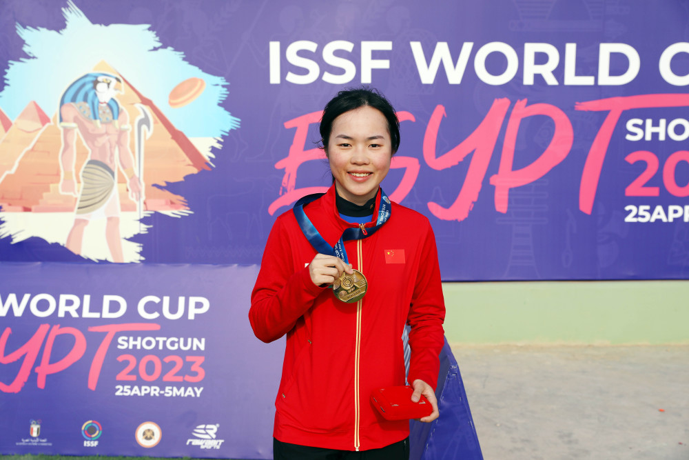 (体育)射击——国际射联世界杯(飞碟)埃及站:江伊婷获双向飞碟冠军