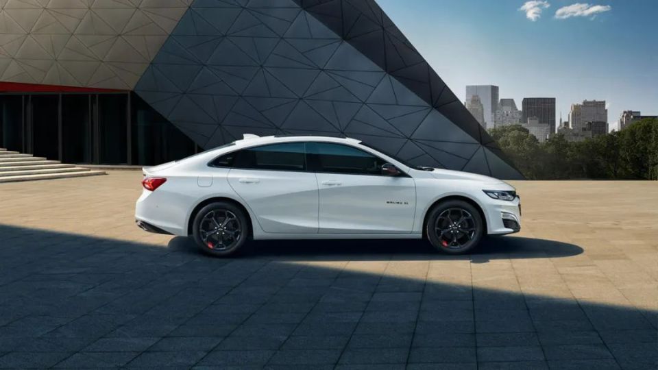 98万更猛!5万入合资自动,12万落地b级车,车长近5米,标配9at!_腾讯新闻