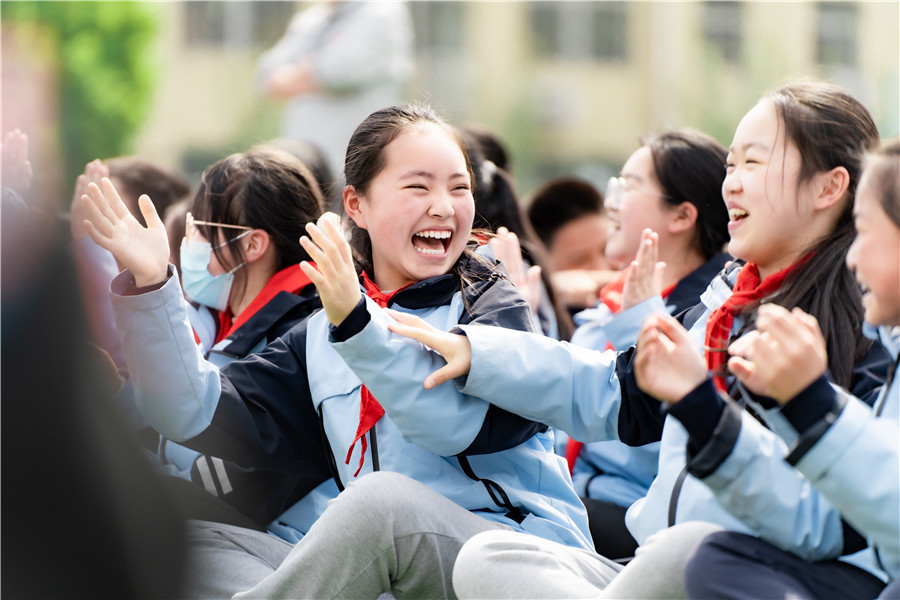 合肥市芙蓉小学举办毕业班团建活动
