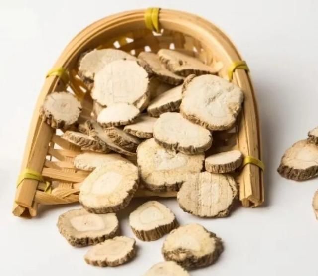 中药房里配香料,煮出健康美味大餐_腾讯新闻