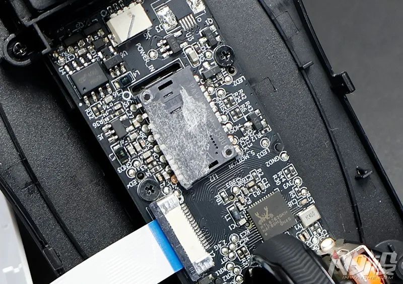 中小鼠新旗舰 雷柏vt1双模鼠标拆解评测