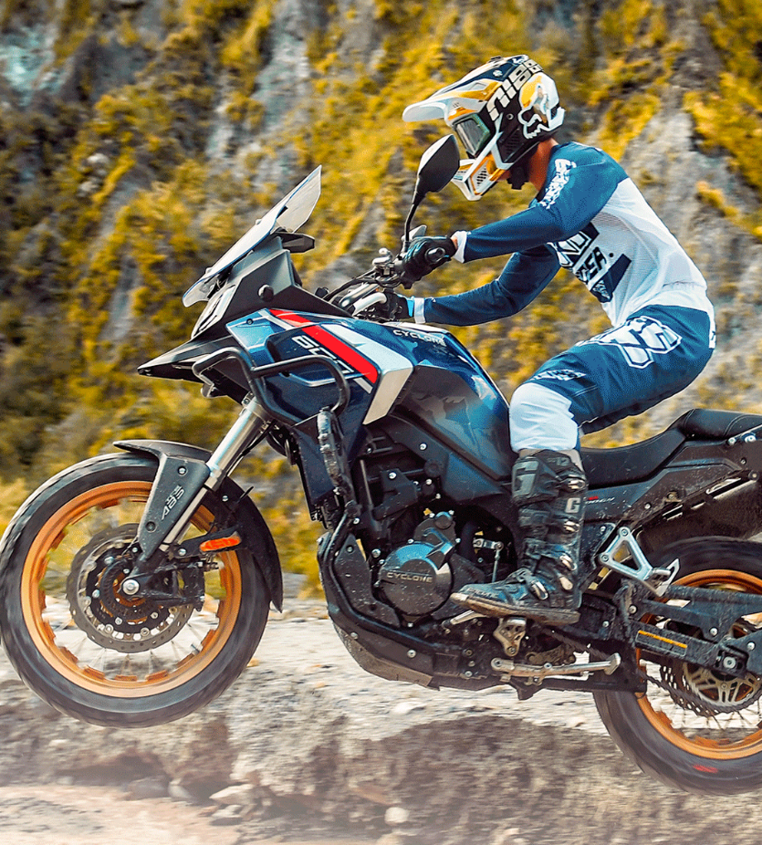 宗申赛科龙 rx600 adv 摩托车发布,27988 元起