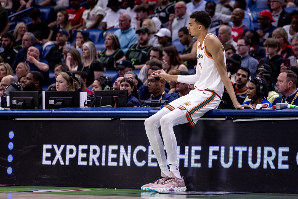 圣安东尼奥——当文班亚马第一次来到阿拉莫城时,名人堂教练波波维奇