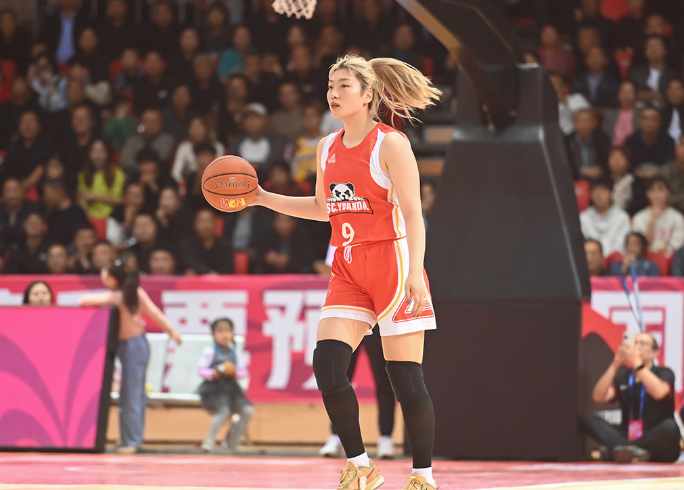 wcba:四川女篮险胜东莞开局9连胜 韩旭29 13李梦23分_腾讯新闻