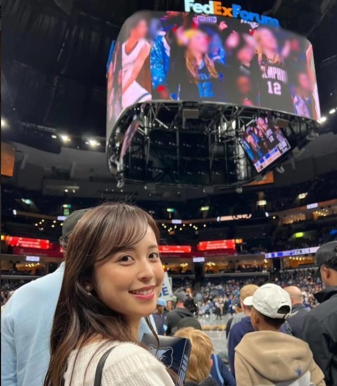 渡边雄太演员妻子晒合照:结婚2周年纪念 一如既往感谢你!