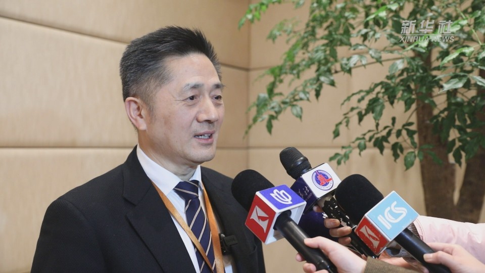 记者:狄春,董雪新华社音视