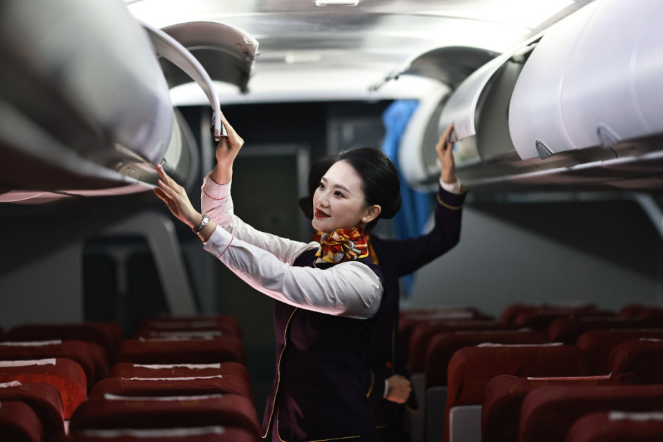 女乘务长潘虹霖的第十个春运