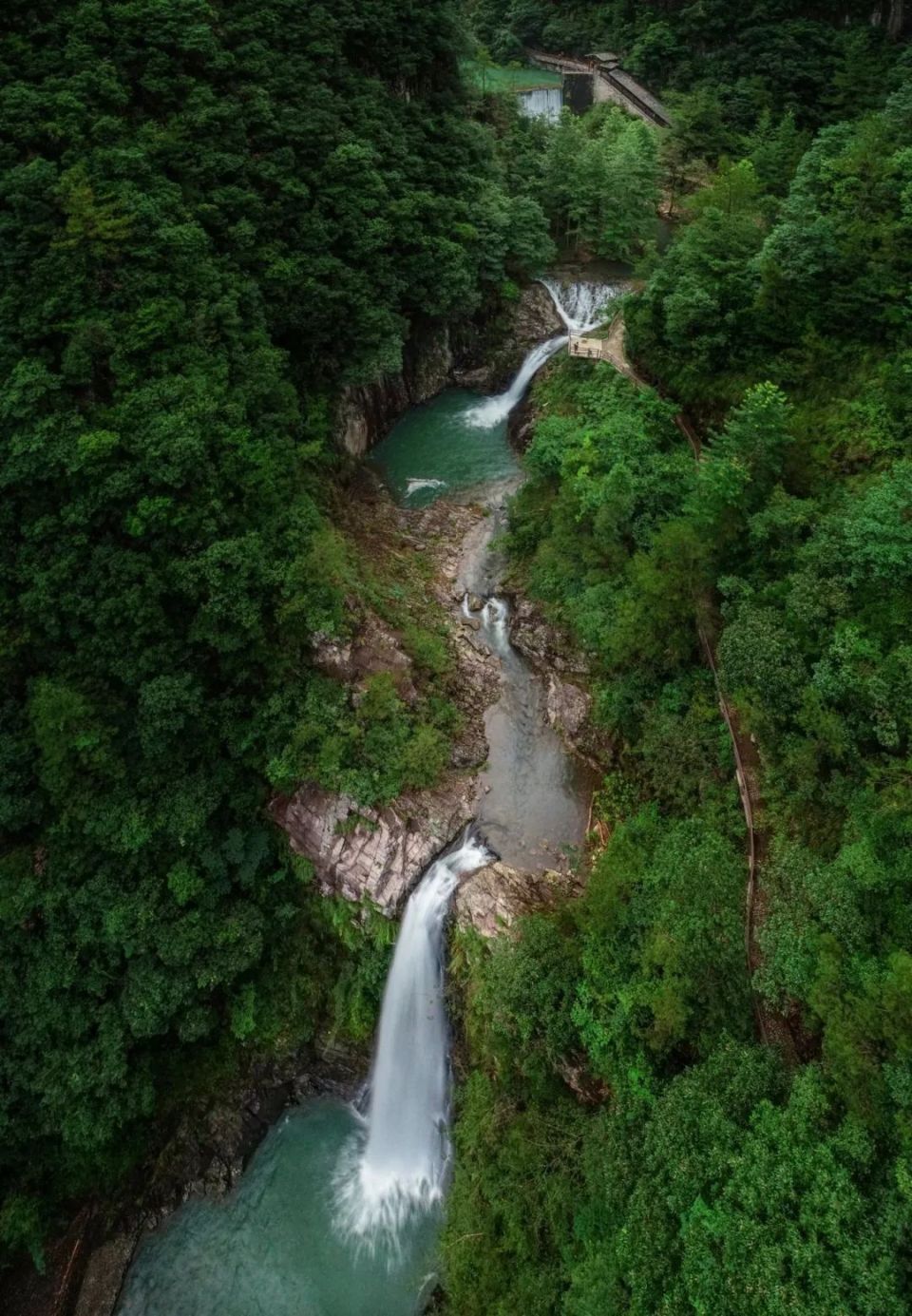 下库,十二峰,丽水古街,芙蓉古村,苍坡古村,埭头古村景区首道门票免费