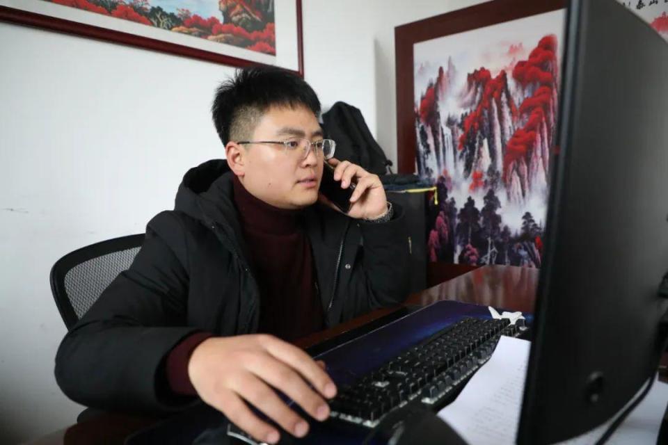 【代表委员风采】高焱：以青春之力 让大方漆器焕发新时代光彩_腾讯新闻